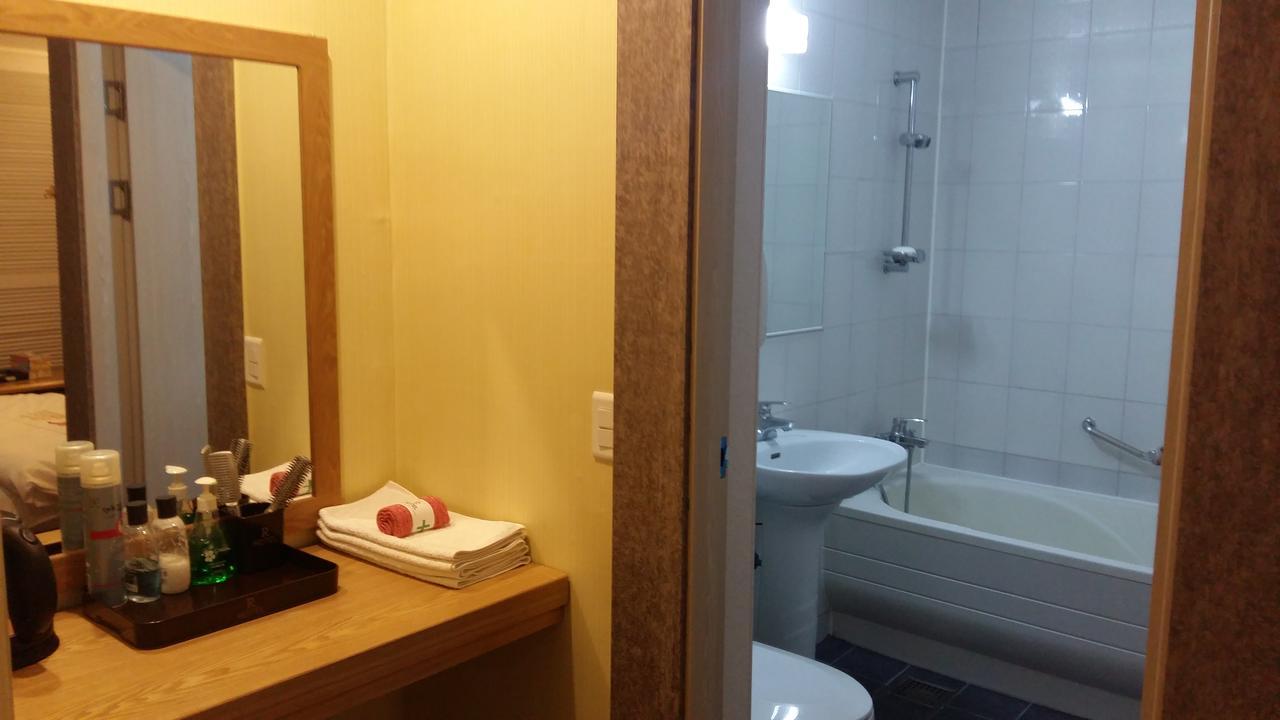Residence R Hotel Τεγκού Εξωτερικό φωτογραφία